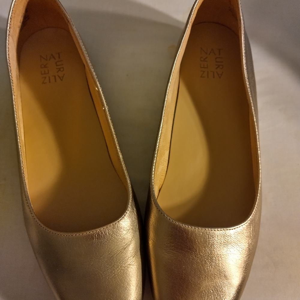 Naturalizer Metallic Gold Flats